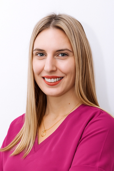 Dr. Vecseri Dorina Rebeka - rolunk-jaromident Dr. Vecseri Dorina Rebeka jaromident